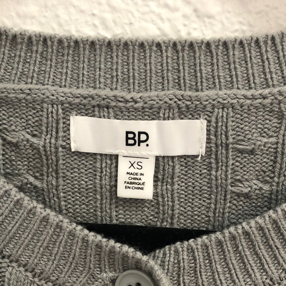 bp Gray Cropped Cable Knit Cardigan - Picture 2 of 5